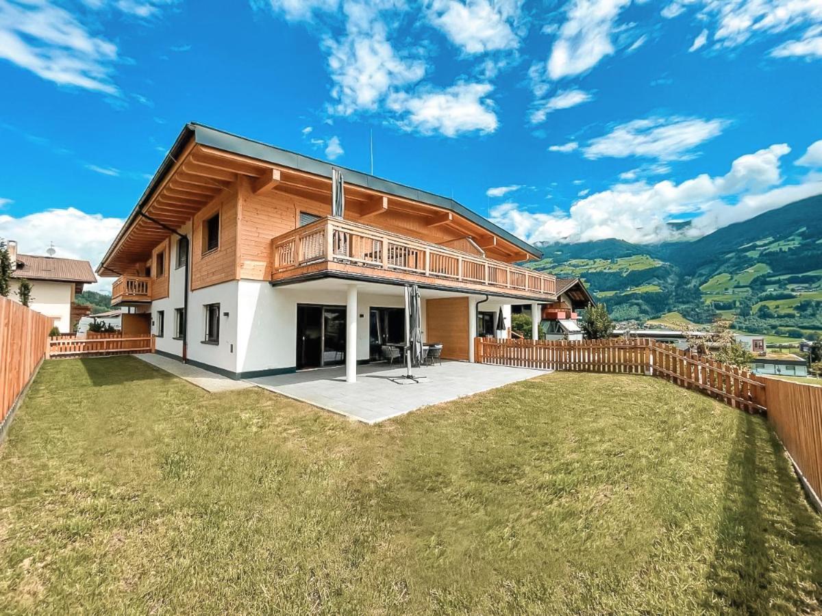 Isanora - Garden & Private Whirlpool By Alpenluxus Appartements Fugen Bagian luar foto