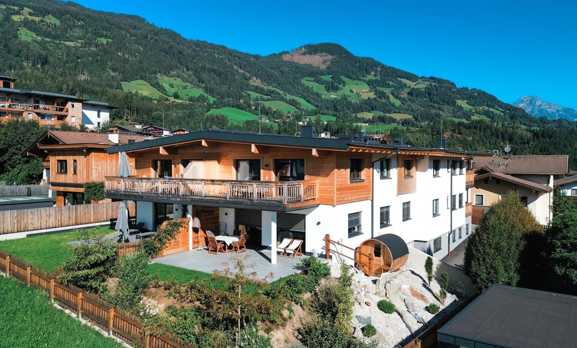 Isanora - Garden & Private Whirlpool By Alpenluxus Appartements Fugen Bagian luar foto