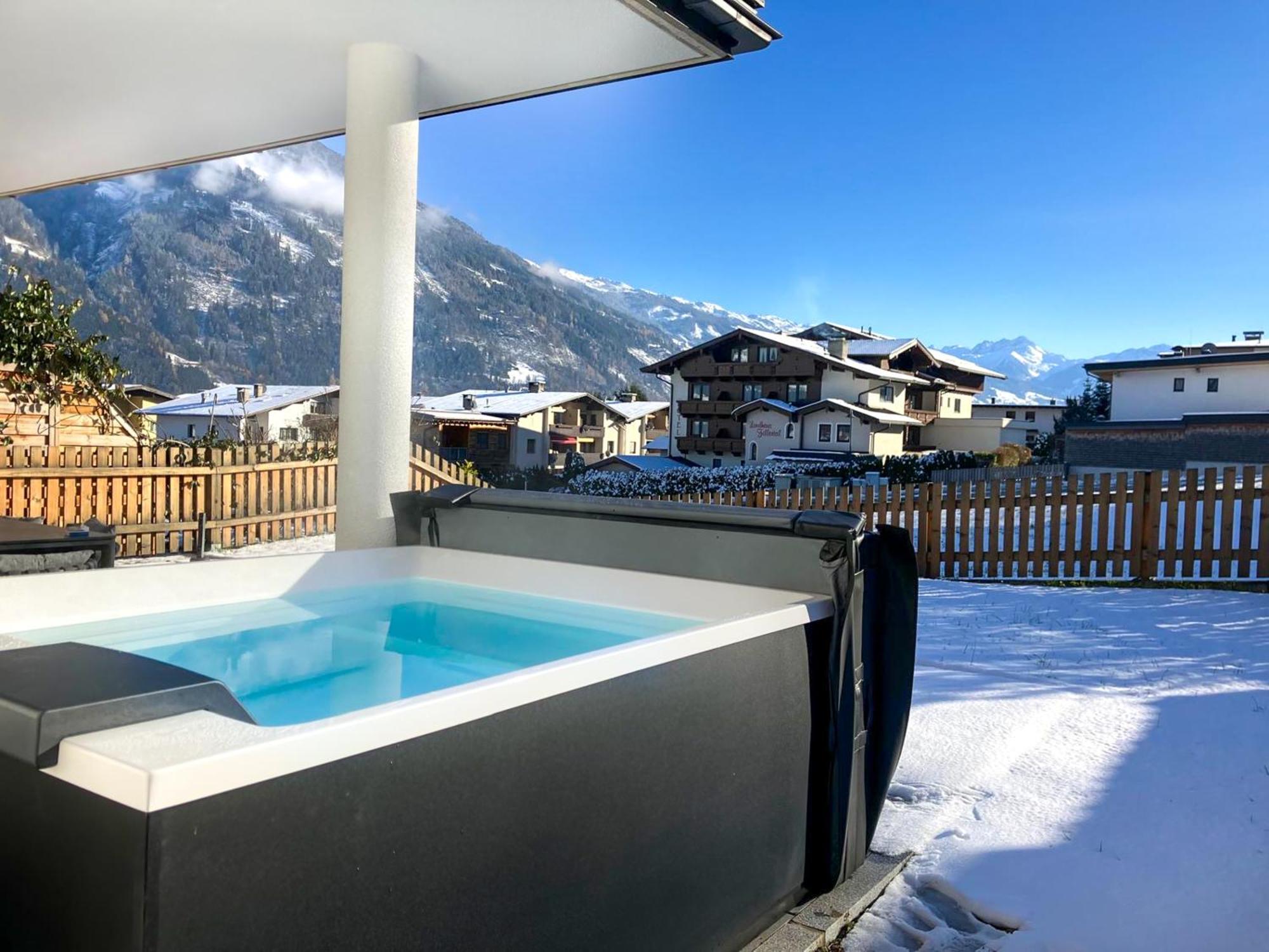 Isanora - Garden & Private Whirlpool By Alpenluxus Appartements Fugen Bagian luar foto
